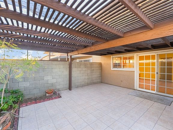 2nd image of 2422 Paradise Village Way