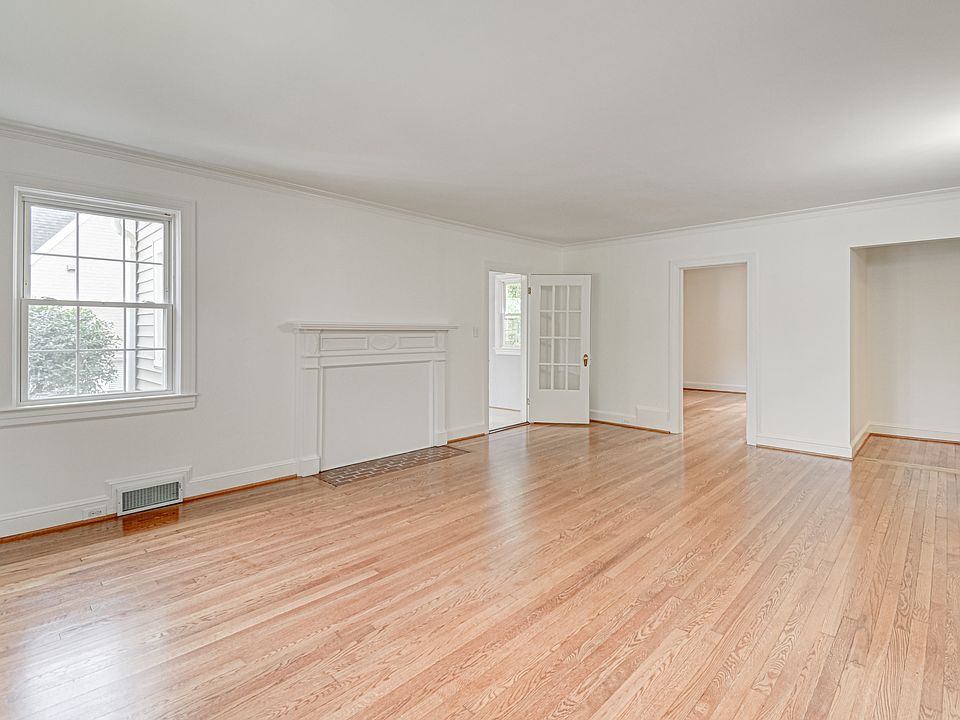 Living Room, door to sunroom, bedroom, hall to kitchen