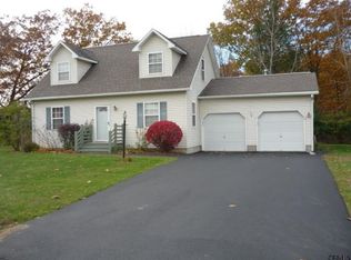 103 Trinity Pl, Selkirk, NY 12158