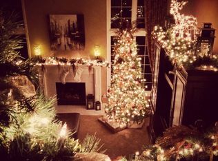 1634 Chase Dr, Rochester, MI 48307