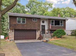2091 Burke Ave E, North Saint Paul, MN 55109