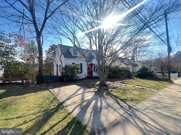 3306 Jones Bridge Rd, Chevy Chase, MD 20815