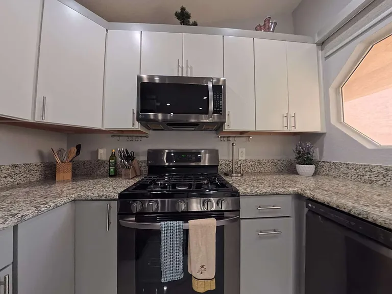 5415 W Harmon Ave #2137 — Photo 13