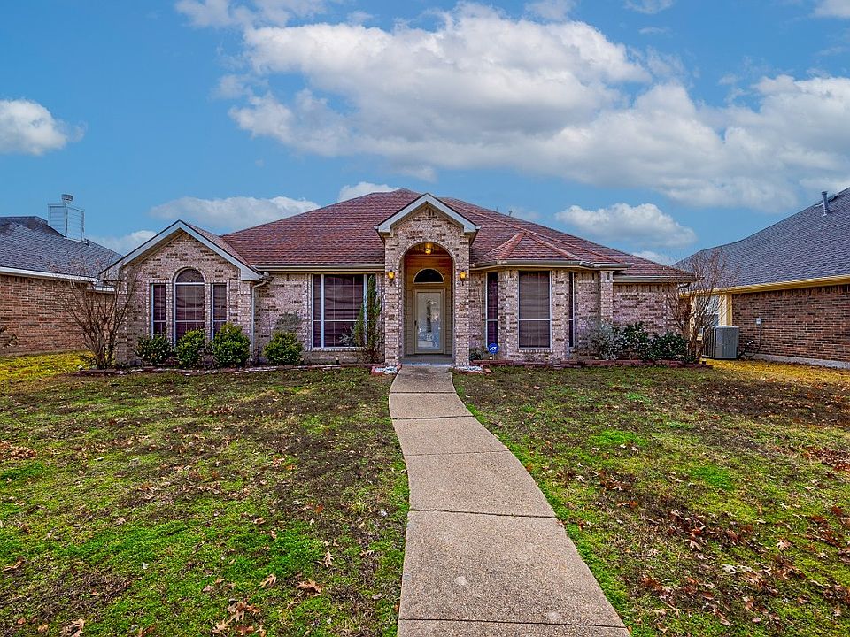 1st image of 2323 Stillwater Dr