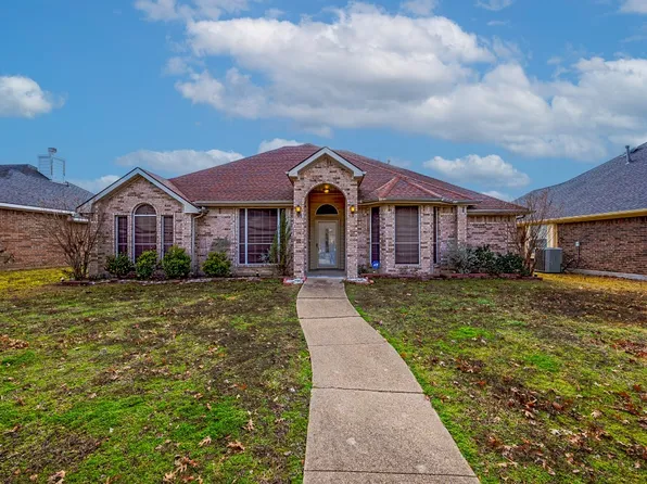 2323 Stillwater Dr, Mesquite, TX 75181