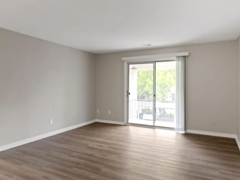 The Lenox Apartment Homes — Photo 35