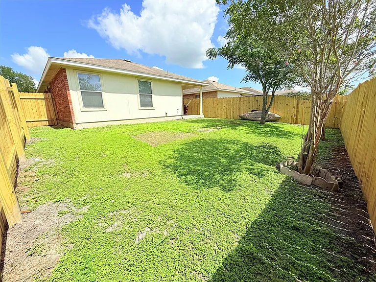 13330 James Monroe St — Photo 7