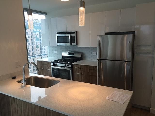 1st image of 400 N Orleans St #3B