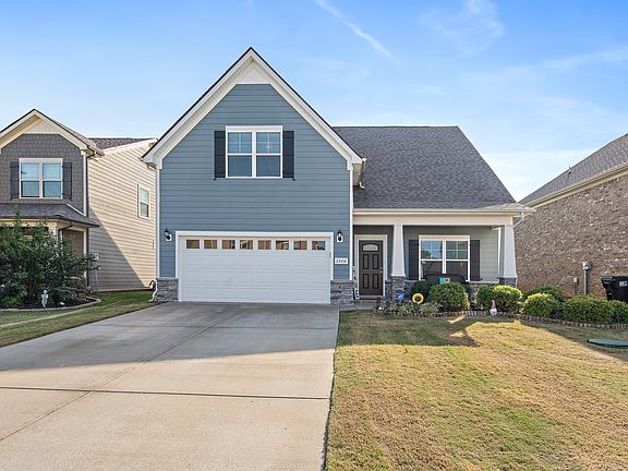 2nd image of 2506 Hollis Dr