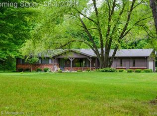 7920 Marsh Rd, Cottrellville, MI 48039