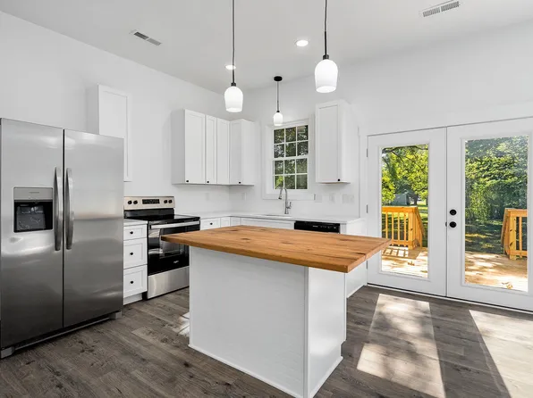 311 N Polk St, Tullahoma, TN 37388