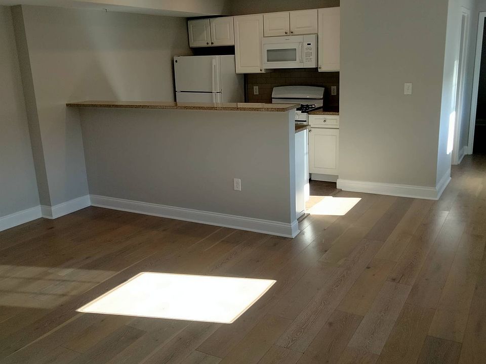 1st image of 52 Imlay St #11528242