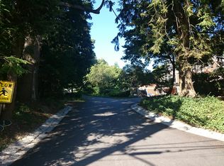 1 Chestnut Pl, Brookline, MA 02445