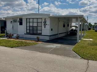 67 Hacienda Blvd, Fort Myers, FL 33905