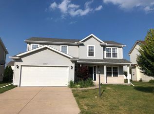 11102 N Serene Blvd, Dunlap, IL 61525