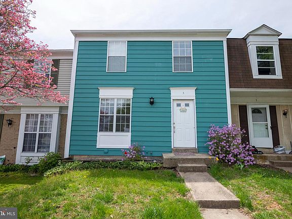 2nd image of 3 Esmond Ct