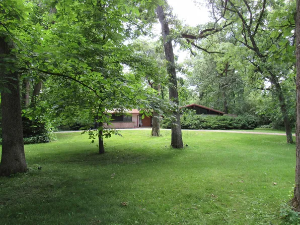 6948 E Foxhollow Rd, Clinton, WI 53525