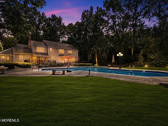 3rd image of 1652 White Water Court