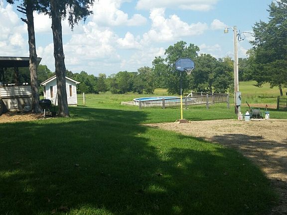 3rd image of 409 Highway 47