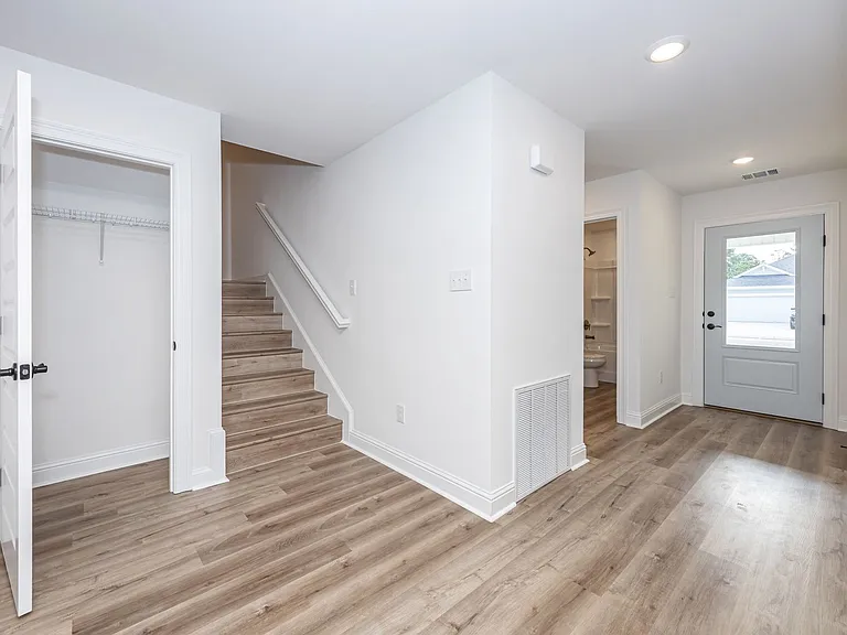 3711 Olivia Dr — Photo 44