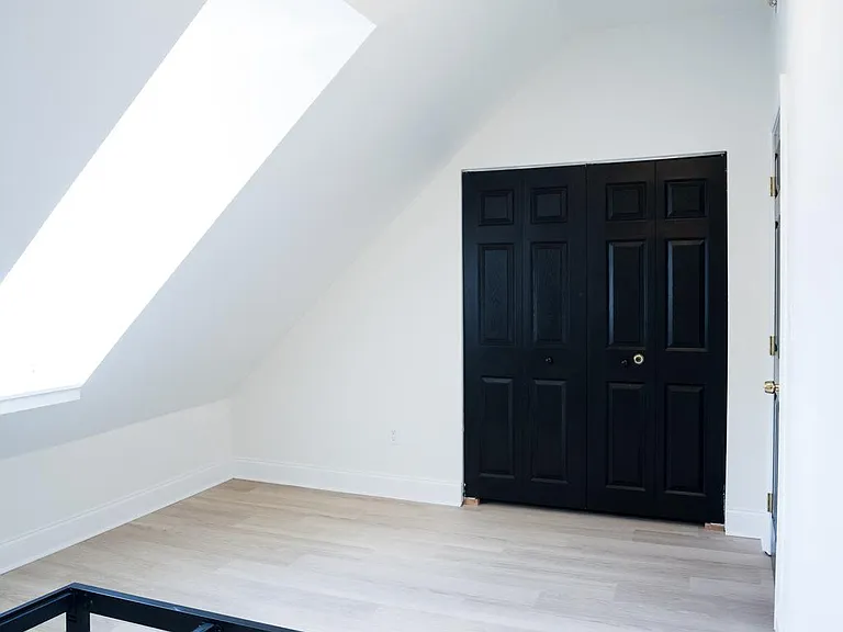1221 N Randolph St #3 — Photo 23