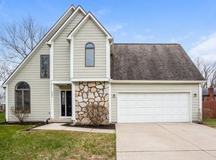 652 Oakridge Ct, Avon, IN 46123