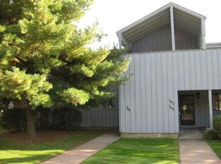 164 Webster Ct, Newington, CT 06111