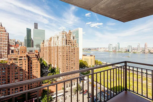Rented by Mirador Real Estate | media 14