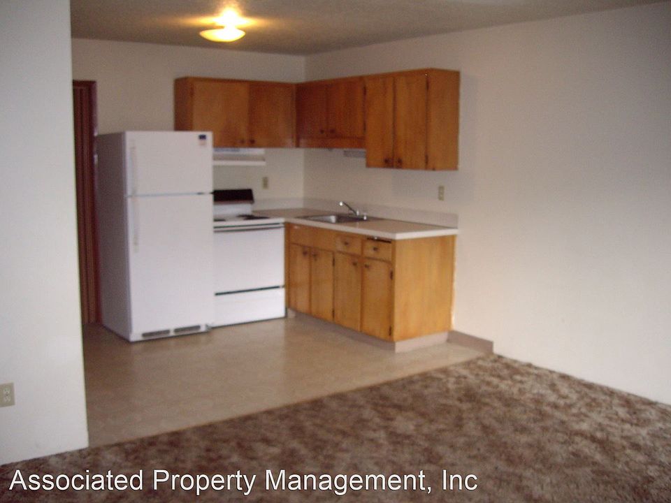 2nd image of 2218 19th Ave APT S