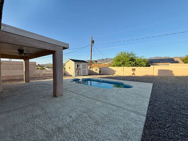 980 Joshua Tree Dr — Photo 17