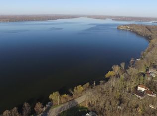 14574 Old Lake Rd, Paynesville, MN 56362