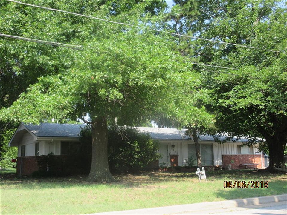 1st image of 8501 S Shartel Ave