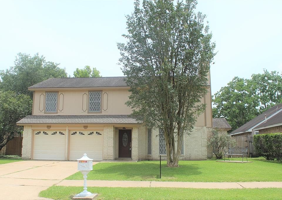 1st image of 4917 Creekview Dr