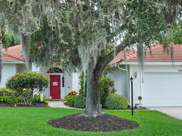 4416 Golden Lake Dr, Sarasota, FL 34233