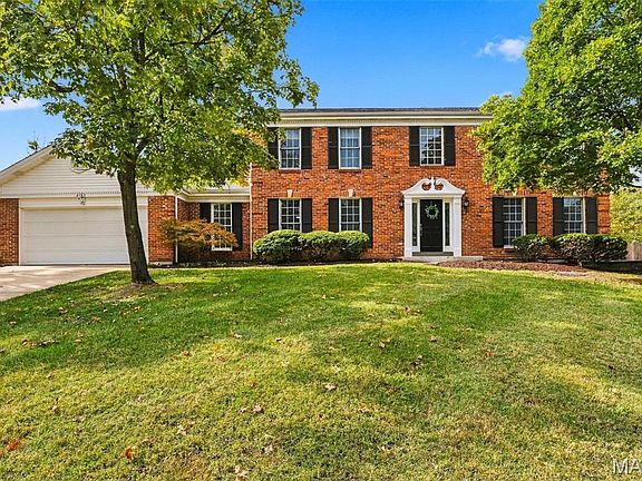 3rd image of 2785 Sun Meadow Dr