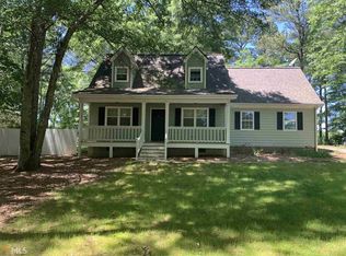 2940 Glenda Ct, Loganville, GA 30052