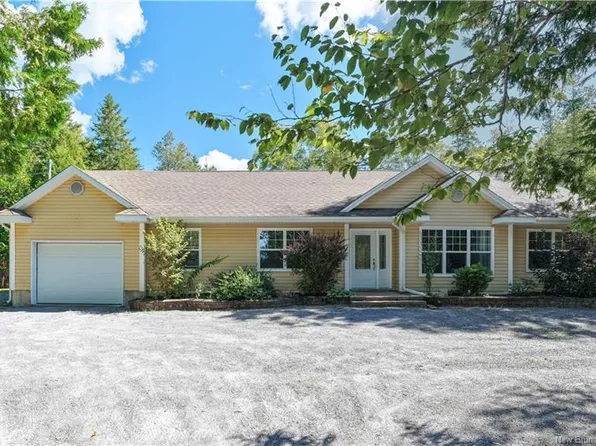 119 Elliot Rd, Quispamsis, NB E2G 2B7