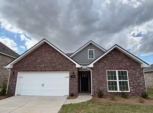 226 Irish Hill Dr, Meridianville, AL 35759