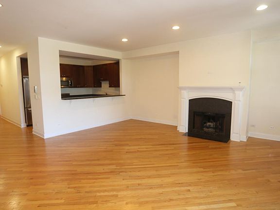3829 N Southport Ave 2SF, Chicago, IL 60613 Kevin Rahmanim ICM Properties