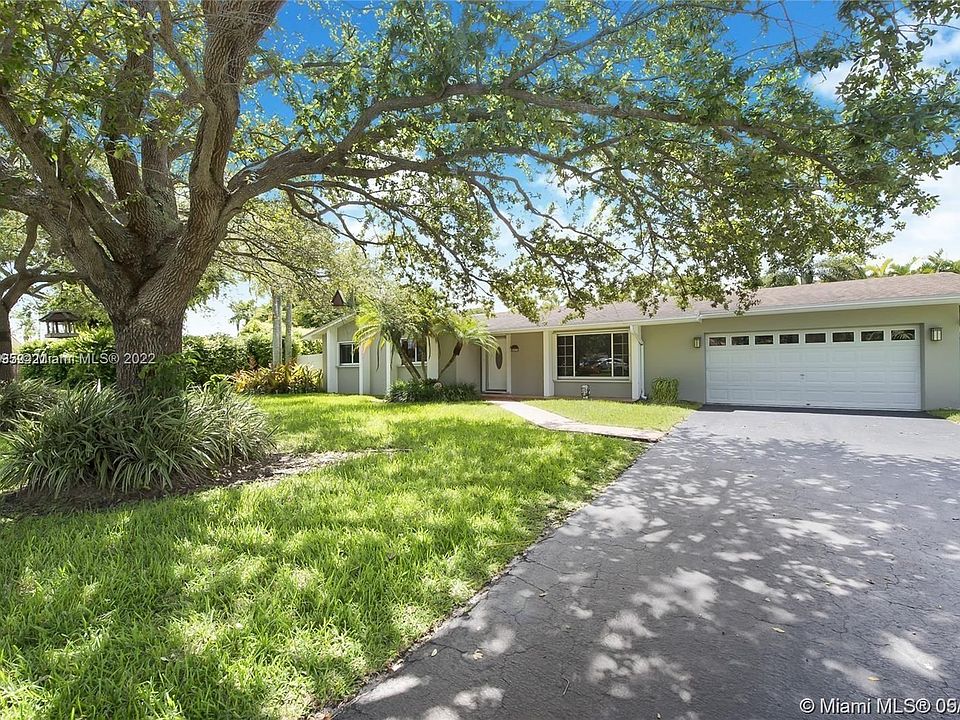 1st image of 18300 SW 88th Pl