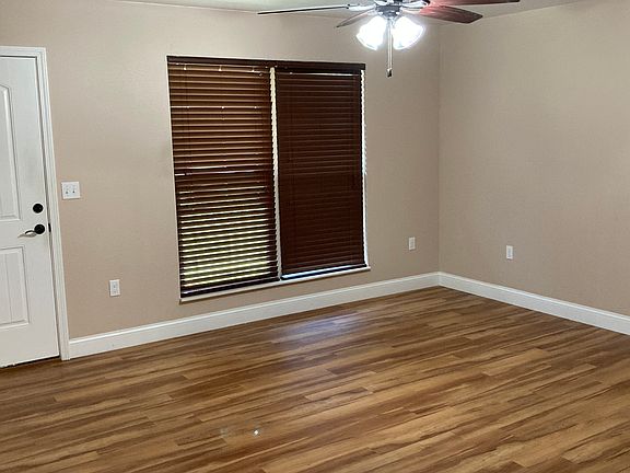 2nd image of 225 Estate Dr