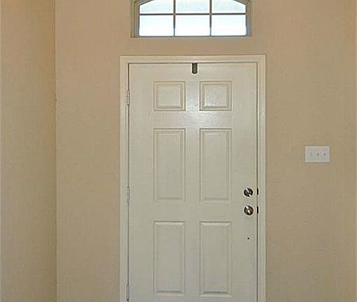 3rd image of 6654 Hawkins Hill Ln