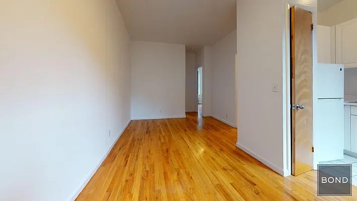 Rented by Bond New York | media 10