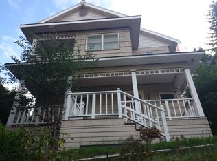 511 N 65th St, Seattle, WA 98103