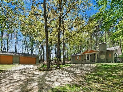6363 Tiffany Ave NE, Rockford, MI, 49341