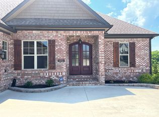452 Holland Springs Dr, Maryville, TN 37803