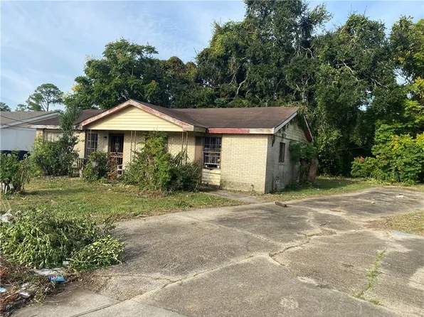 2801 Sullen Pl, New Orleans, LA 70131