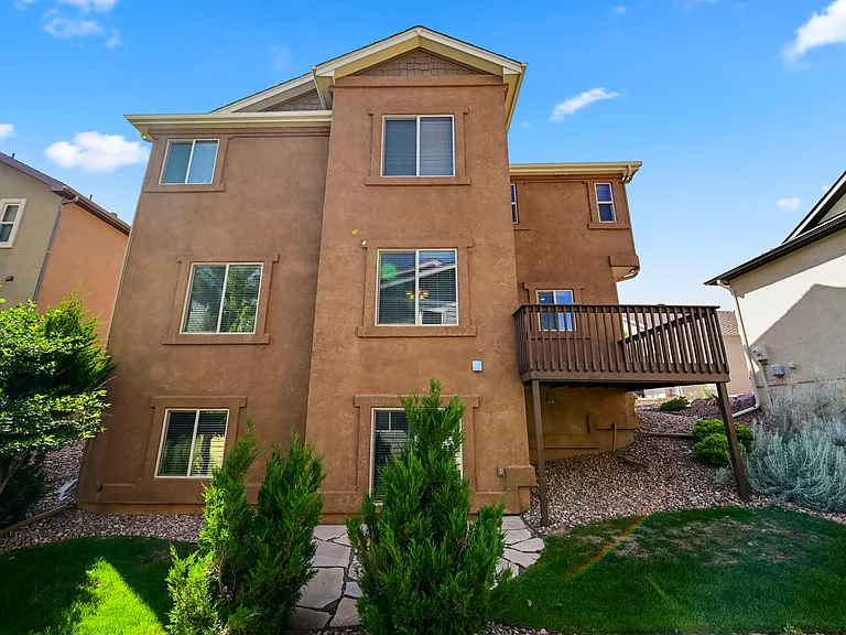 5651 Majestic Dr — Photo 30