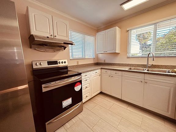 Kitchen, new appliances