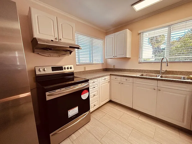 Kitchen, new appliances